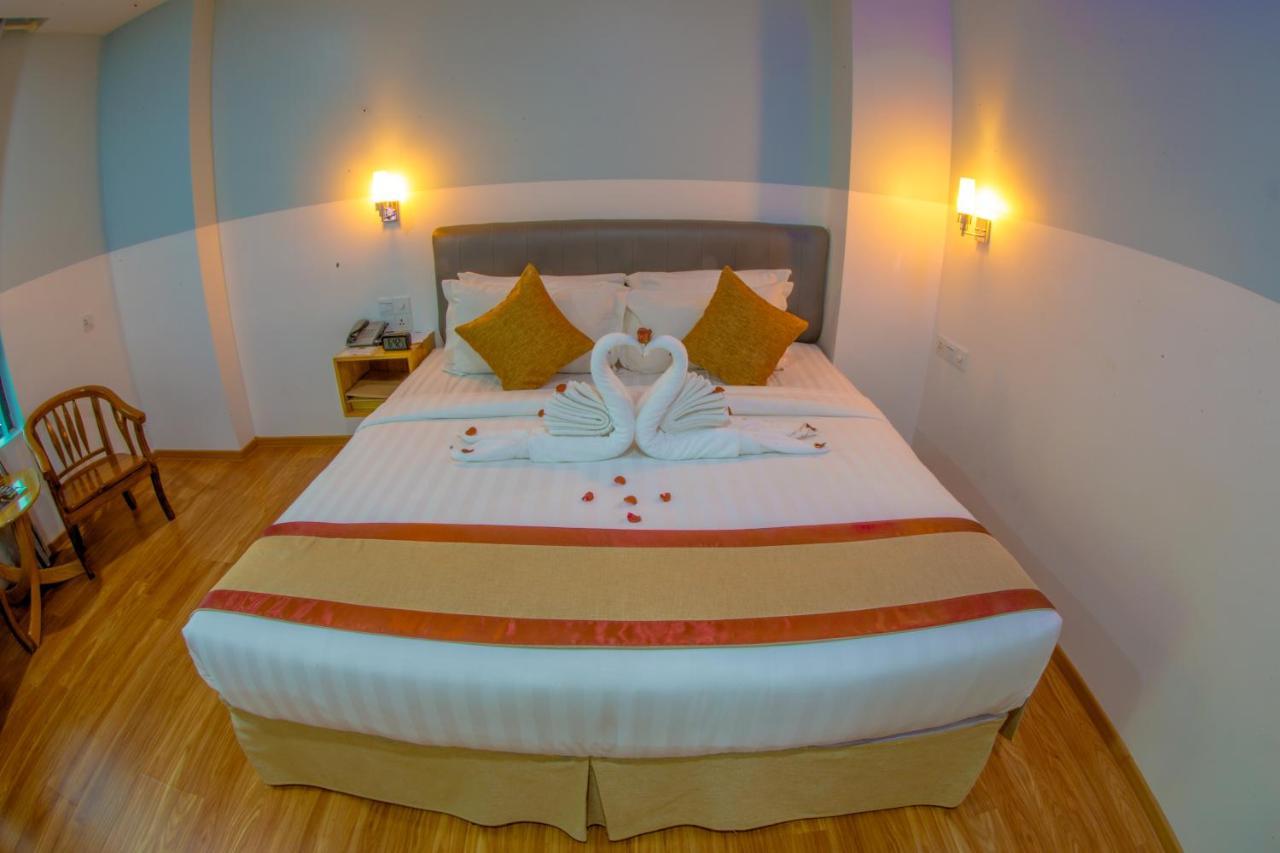 Gold Leaf Hotel Mandalay Luaran gambar