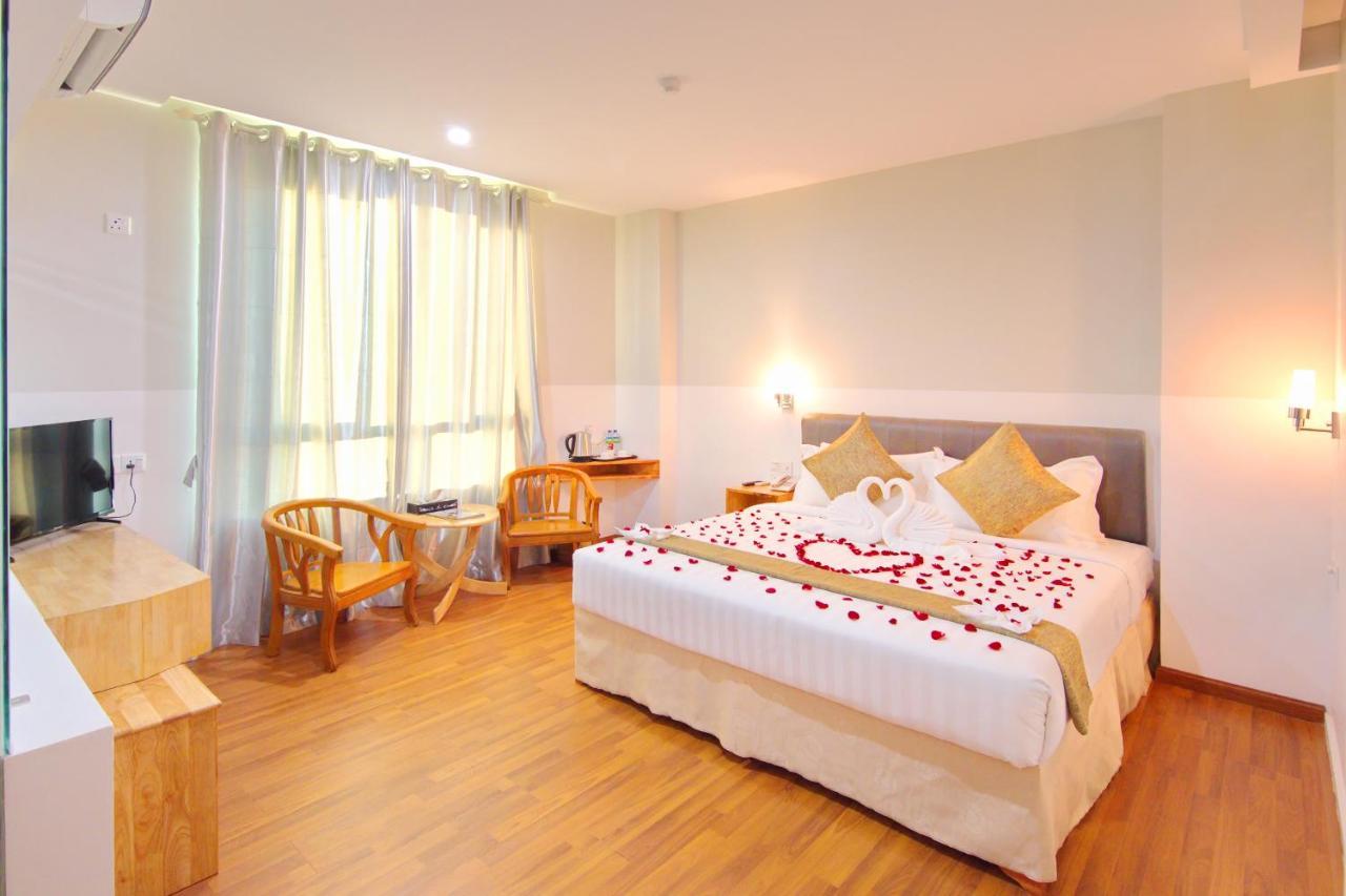 Gold Leaf Hotel Mandalay Luaran gambar