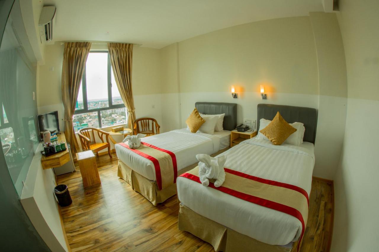 Gold Leaf Hotel Mandalay Luaran gambar
